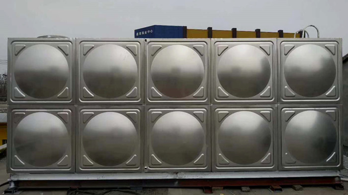 方形不銹鋼水箱安裝時需要注意哪些問題？