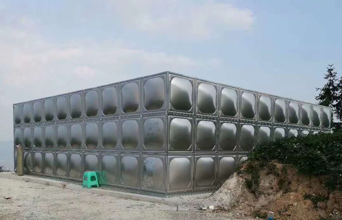 為什么你的不銹鋼水箱長了青苔？其實都是因為它